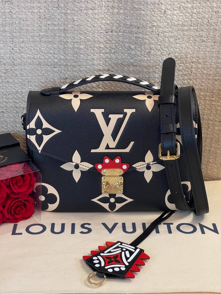 100 Original Louis Vuitton Pochette Metis Limited Edition CRAFTY
